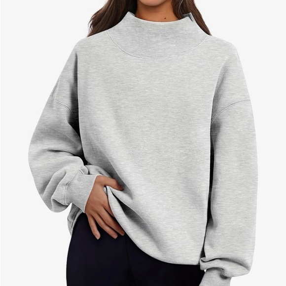 Trendy Queen Tops - Women's Gray Sweatshirt